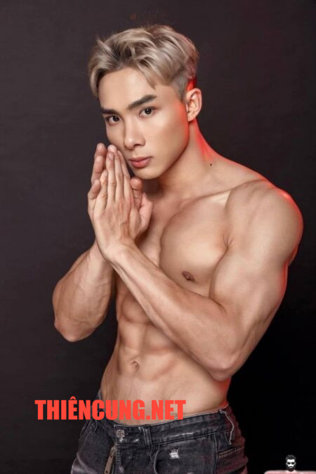 DƯƠNG 63 (trai gym kute top bot good body gym da trắng