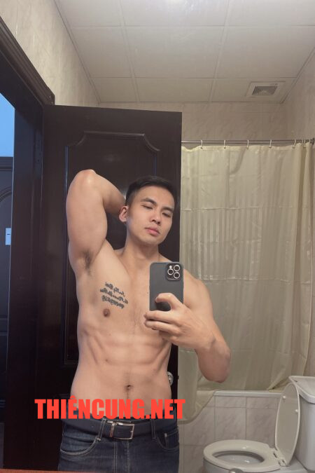 TÚ 78 ( body sạch quyến rũ gym ngon toàn diện phục vụ top bot chuyên nghiệp
