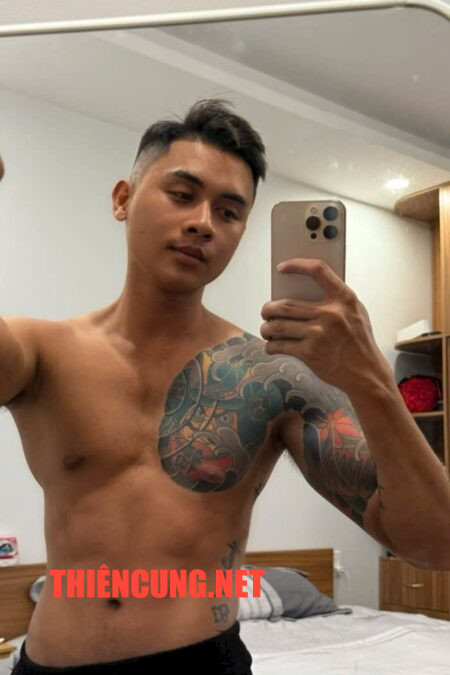 HIỂN 81 ( boy gym đẹp trai da ngăm nam tính chuyên hệ top bot chơi bao sướng