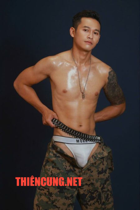 THÀNH 83 ( trai teen cu đẹp body mình dây da ngăm thư sinh