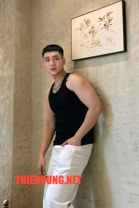 MINH 116 em trai body vip gym đẹp chuyên hệ top bot
