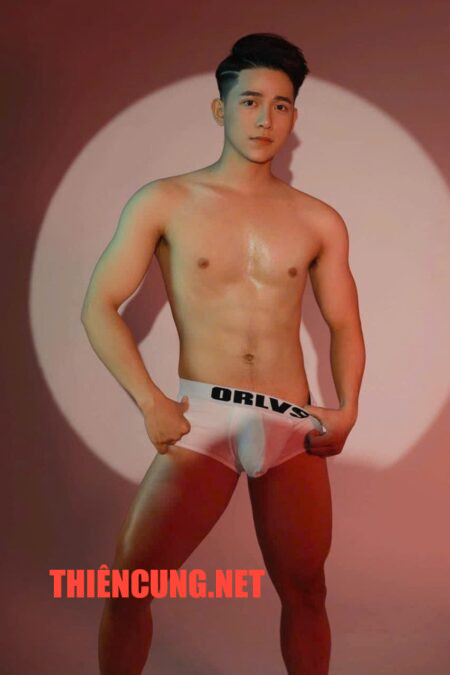 vĩnh phát 131 boy thư sinh mặt dễ thương biết làm tình bj top bot giỏi